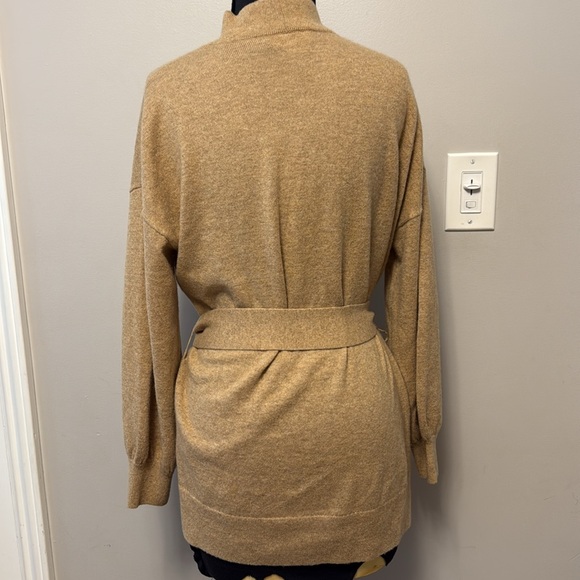 Ralph Lauren Tan Cardigan with Belt and V-Neck size XS - Picture 7 of 9